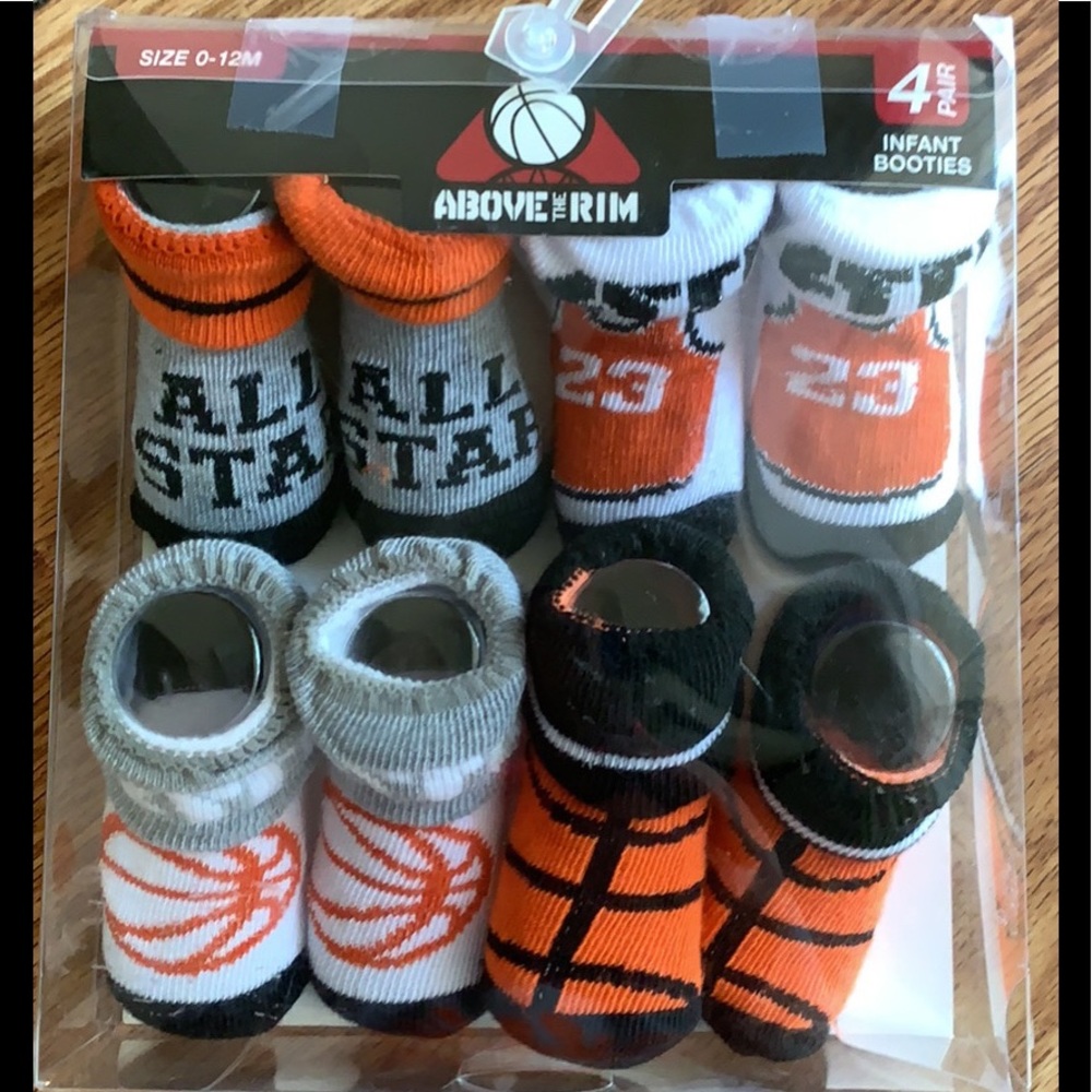 Above the Rim 4 Pack/Pairs Infant Booties Size 0-12M